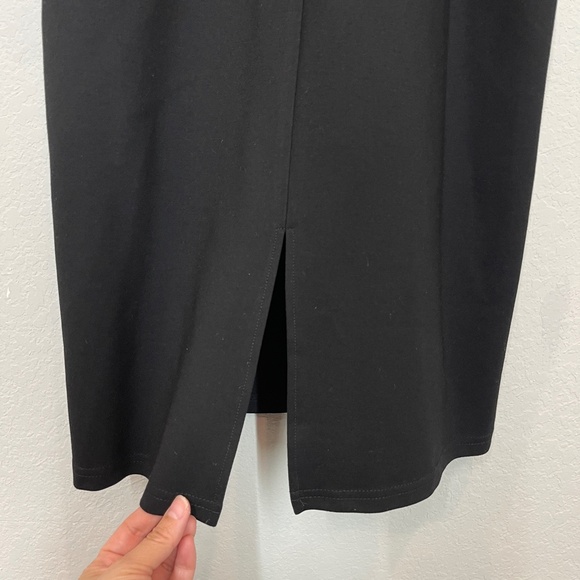 Gianni Bini Pilar Ruffle Black Dress Women's M Cold Shoulder Bodycon Stretch - Picture 5 of 15